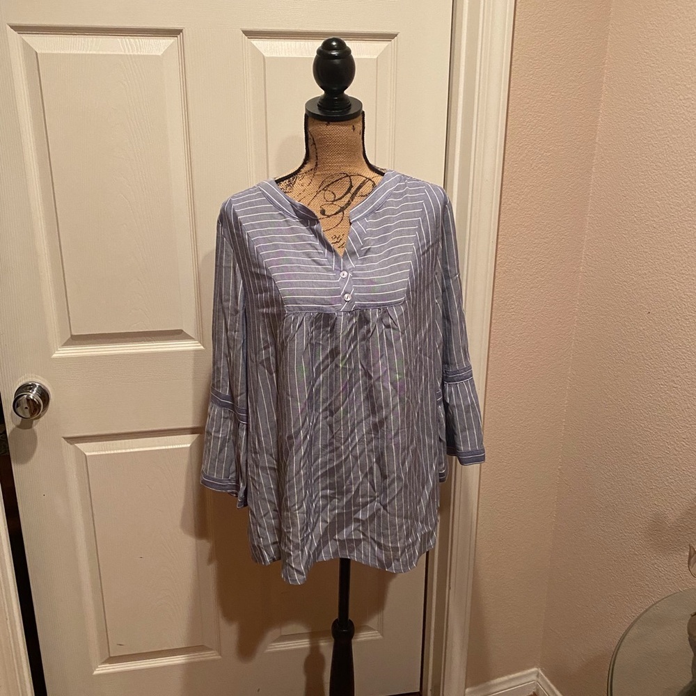 Pinstripe Henley neck bell sleeve blouse.